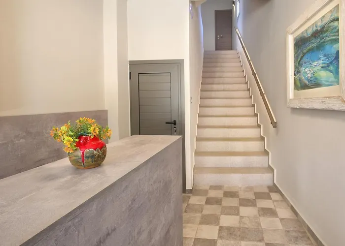Sunrise Bay Apts Апартаменты Айя-Евфимия