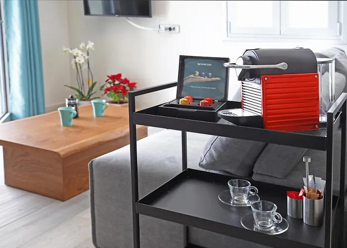 Sunrise Bay Apts Апартаменты Айя-Евфимия