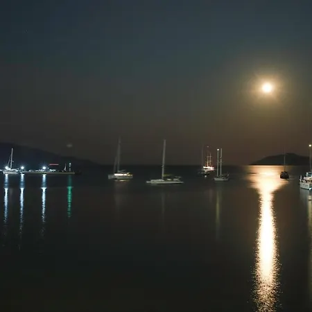 Sunrise Bay Apts Apartamento *