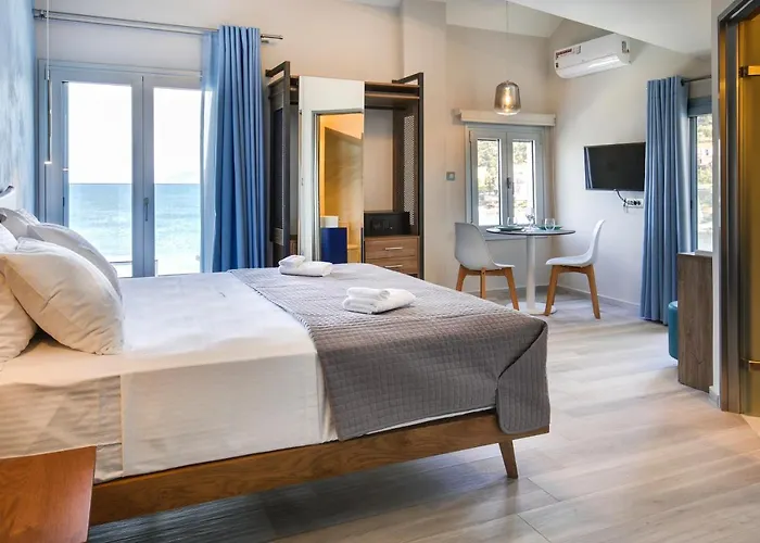 Sunrise Bay Apts * Agia Efimia