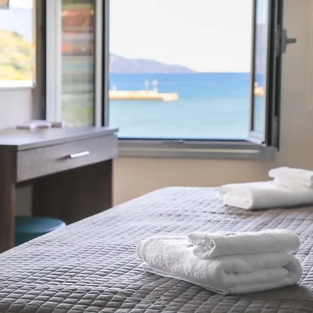 Sunrise Bay Apts 公寓 *