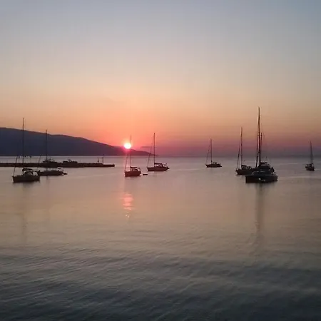 Sunrise Bay Apts * Agia Efimia