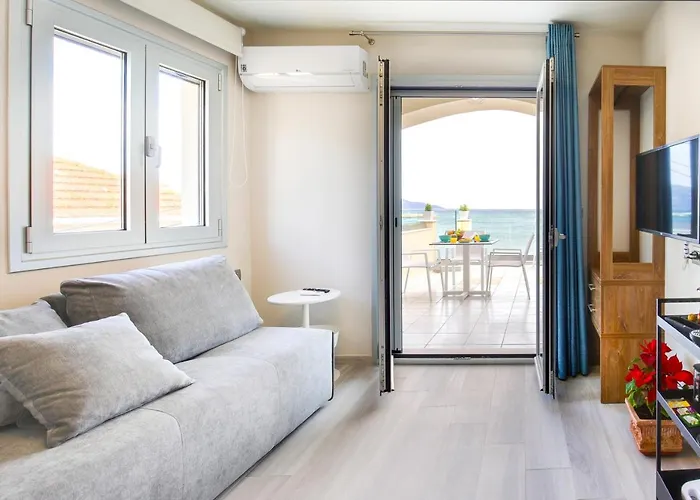 Sunrise Bay Apts * Agia Efimia