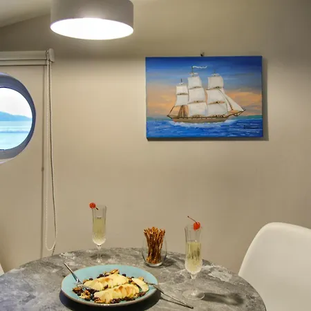Sunrise Bay Apts * Agia Efimia